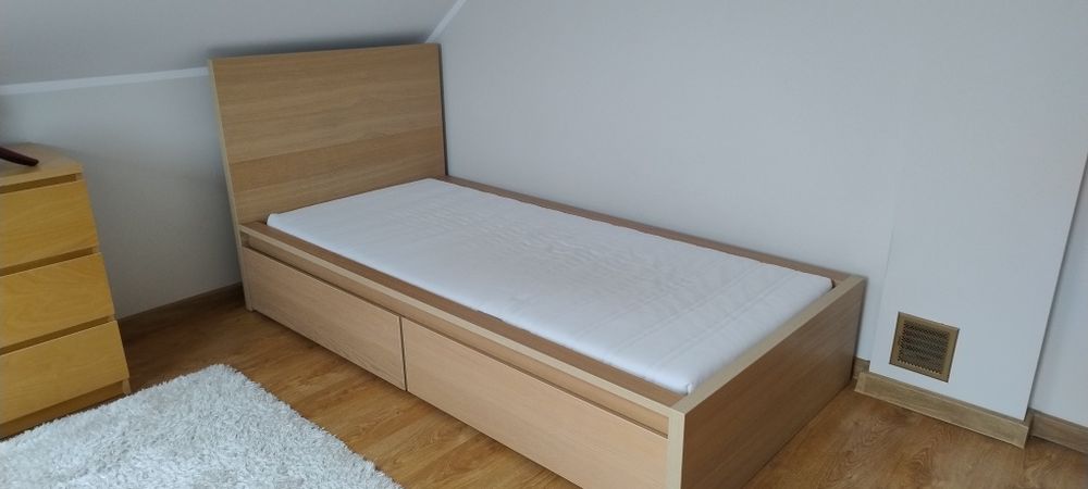 Łòżko IKEA MALM stan idealny