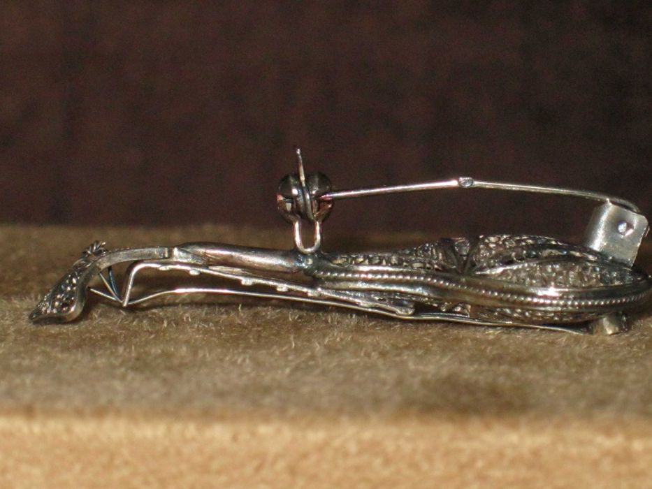 Alfinete Filigrana em Prata de Lei Maciça 835`/..