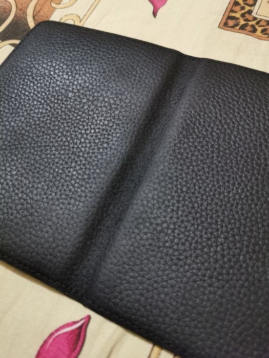 Продам кожаный чехол на электронную книгу