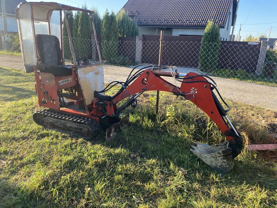 Продам мини екскаватр мид -3