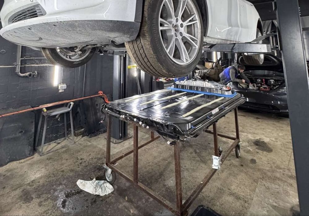 Продам бамарею 82 kBt. з Model Y 23  року