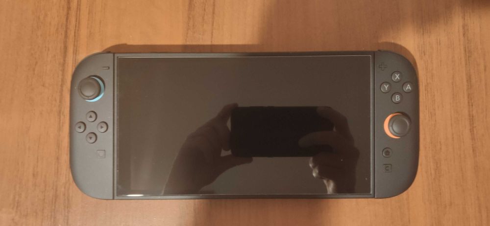 Nintendo Switch 2 (Praktycznie nowy) + Gry