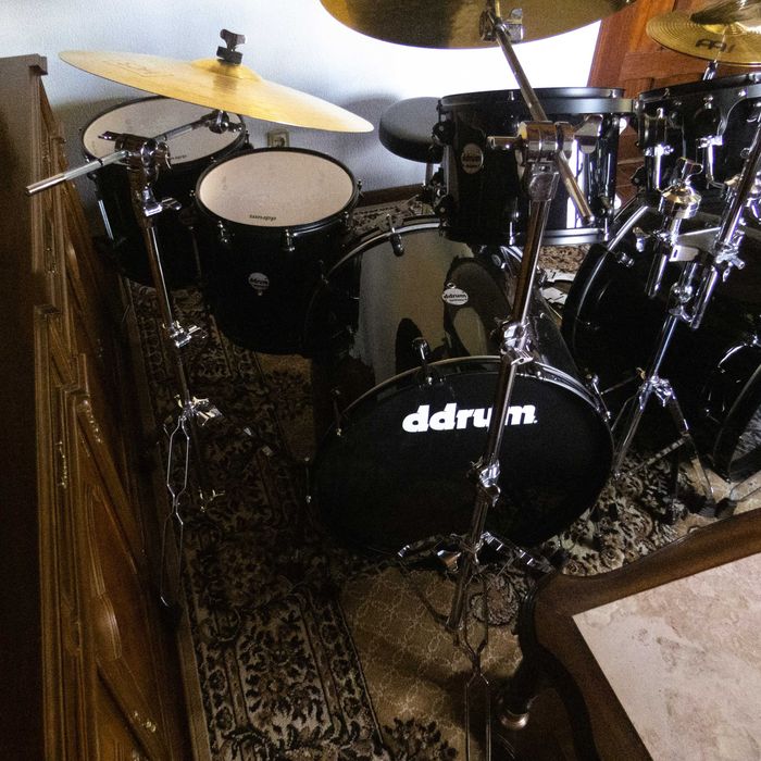 Conjunto De Bateria DDrum + Pratos MEINL+Suportes DDrum