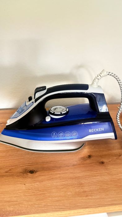 Ferro Becken azul