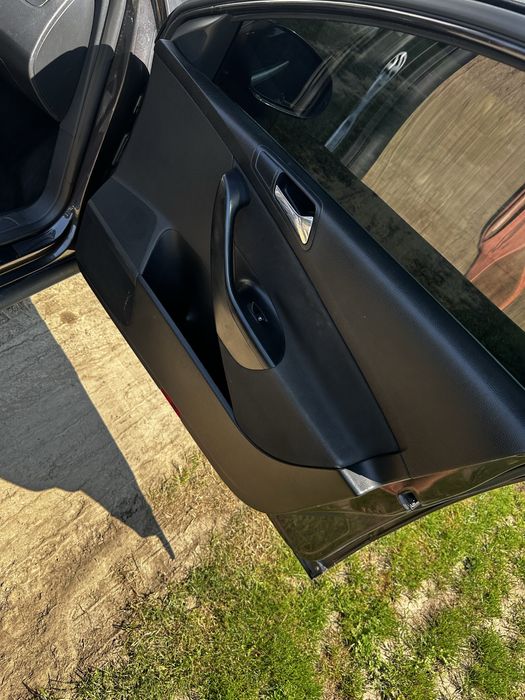 Продам машину  фольксваген пасат б 6