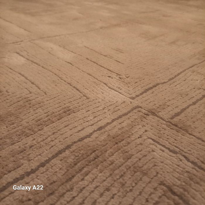 Sprzedam dywan do salonu