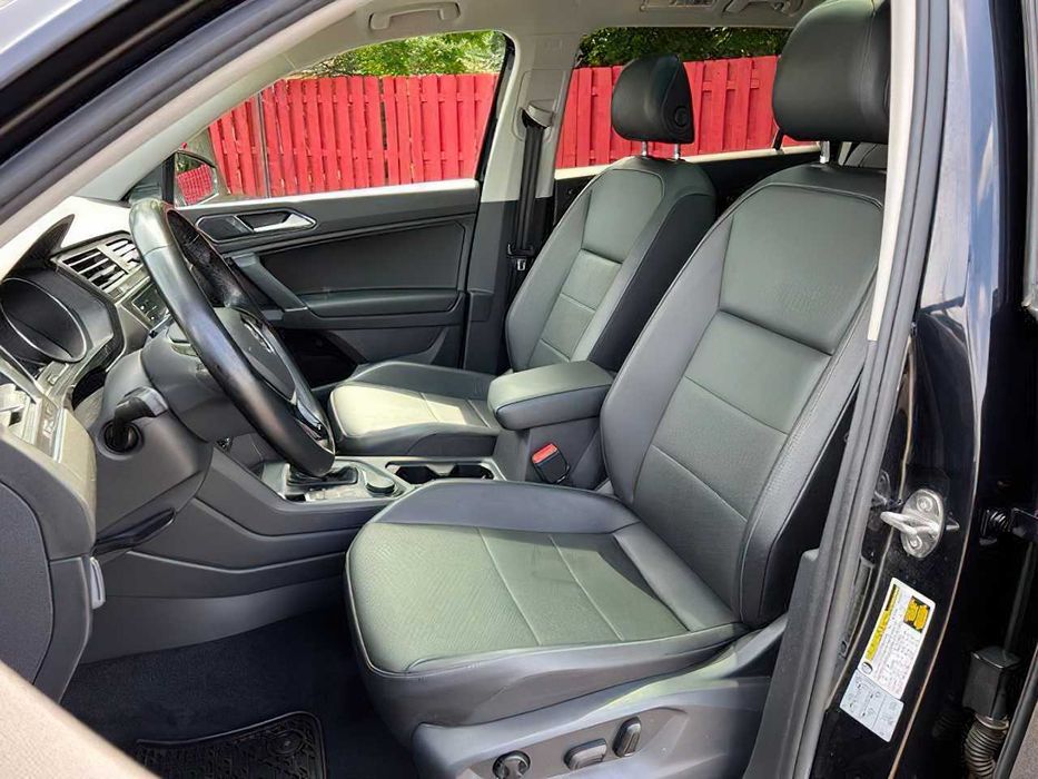 Volkswagen Tiguan SEL 4Motion      2018