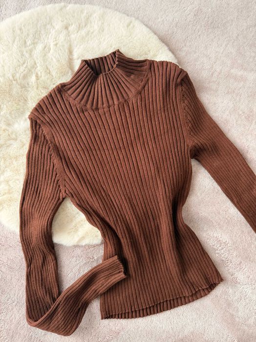 Sweter Golf w Prążki Brązowy Rozmiar S-M Stradivarius Stan Idealny