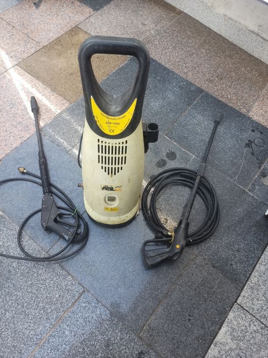 Vendo máquina de lavar à pressão