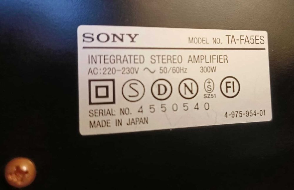 Sony TA FA5ES wzmacniacz stereo. Made in Japan.