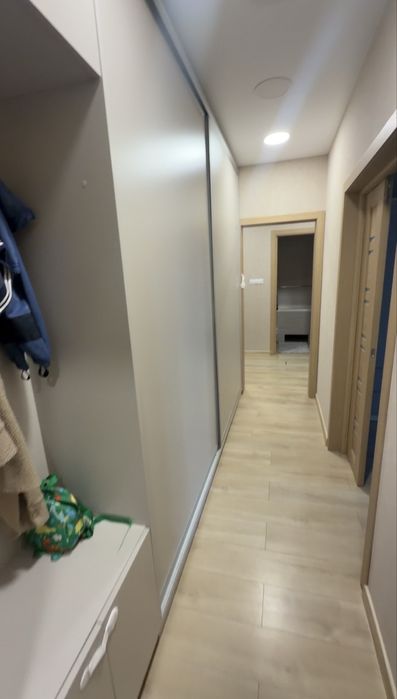 Продаж 3 квартири з ремонтом  м.Харківська