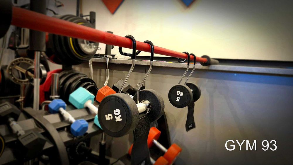 Uchwyty do hantli na gryf jak podajnik hantli