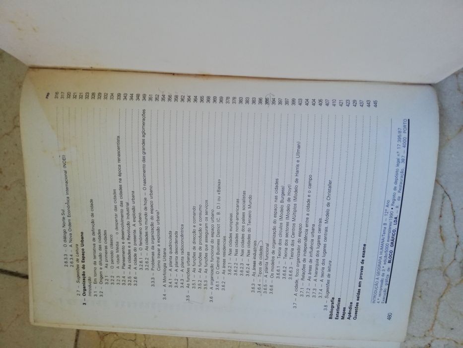 Geografia Humana 12 - Tema B