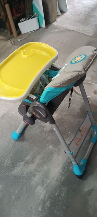 Cadeira refeição para bebé