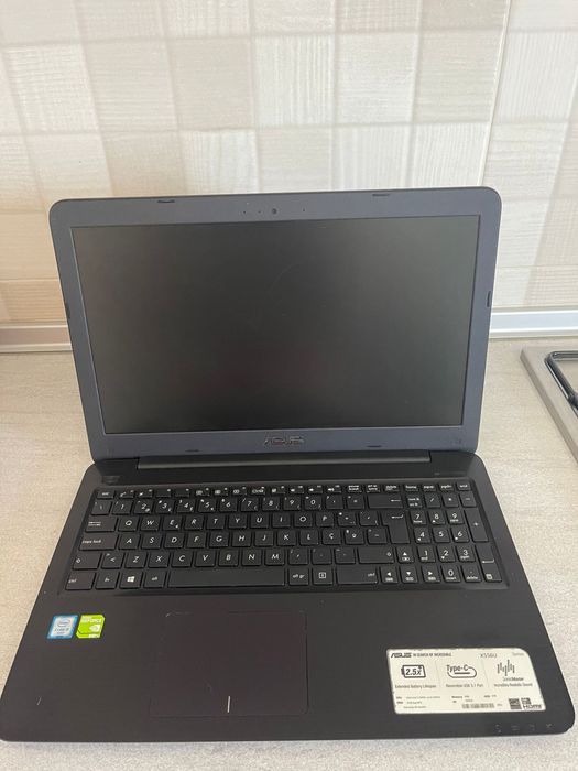 ASUS Laptop426430736871598082