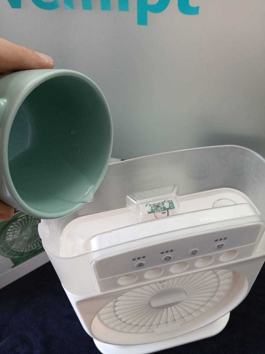 Ventoinha de Pulverização Portátil a Água ou Gelo