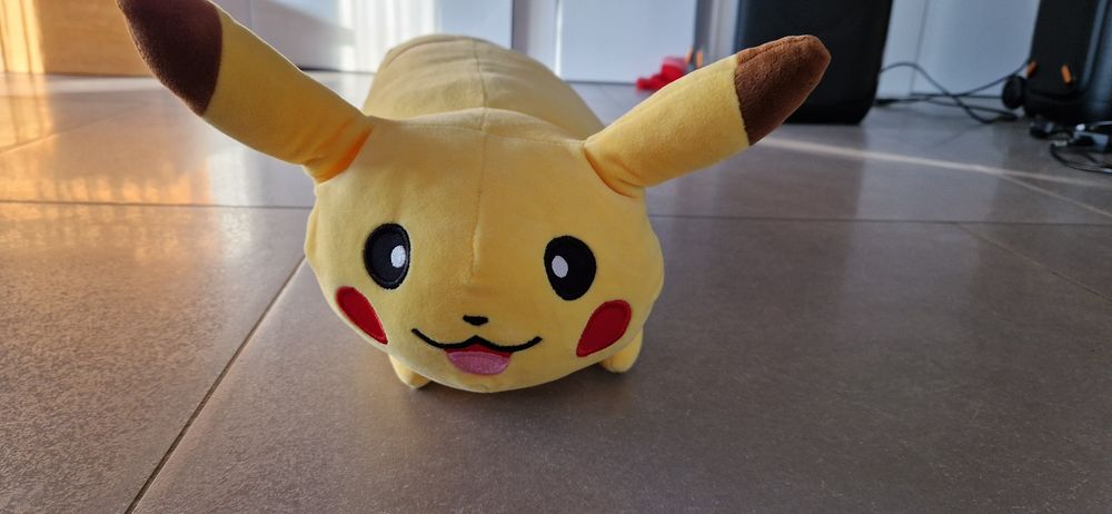 Poduszka Pikatchu 90 cm