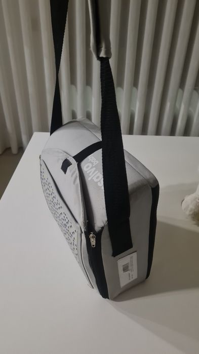 Cadeira de comer de viagem