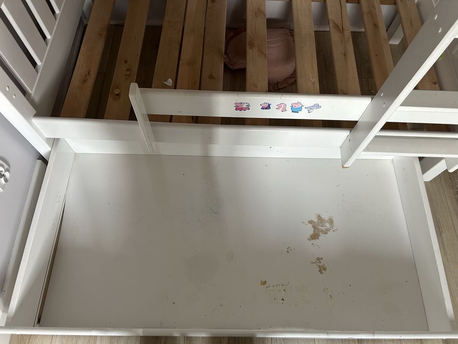 Śliczne dziecięce łóżko piętrowe białe