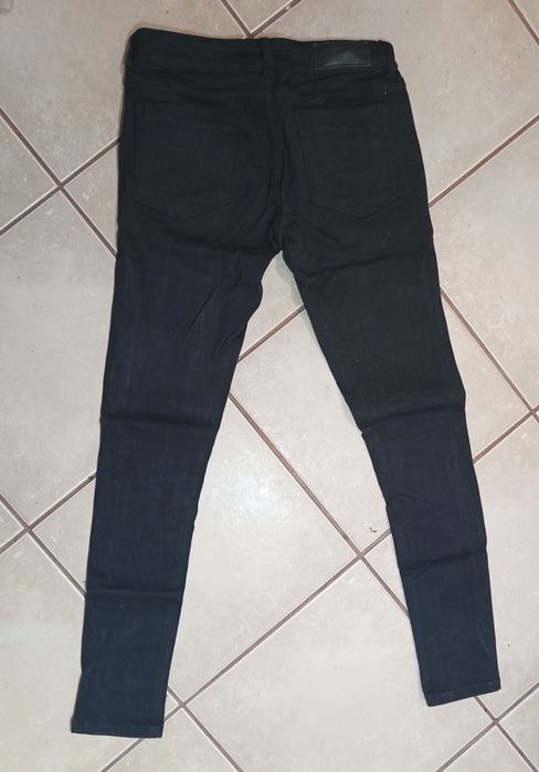 Jeansowe czarne spodnie never denim XS
