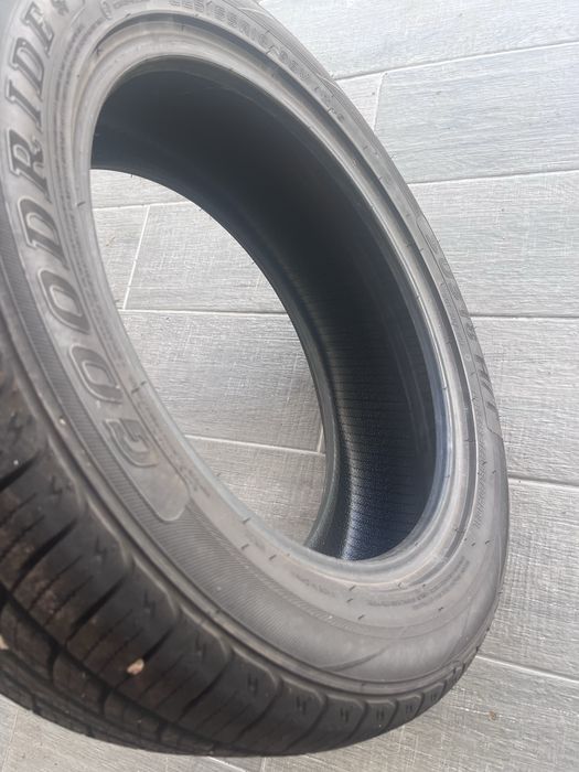 Pneu Goodride 225/55 R18
