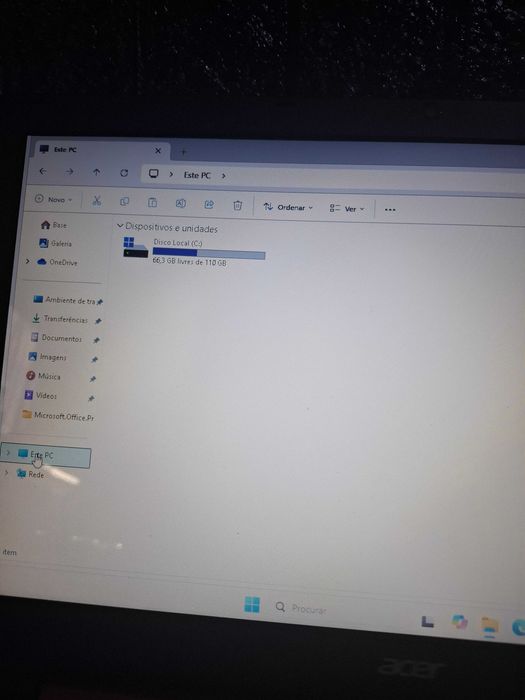 Acer Aspire Vermelho | 8GB RAM | Windows 11 | Pronto a Usar