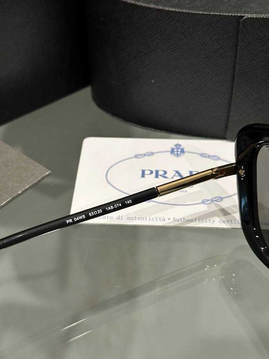 Сонцезахисні окуляри PRADA PR 04WS 05M3D0 53 мм прада чорні