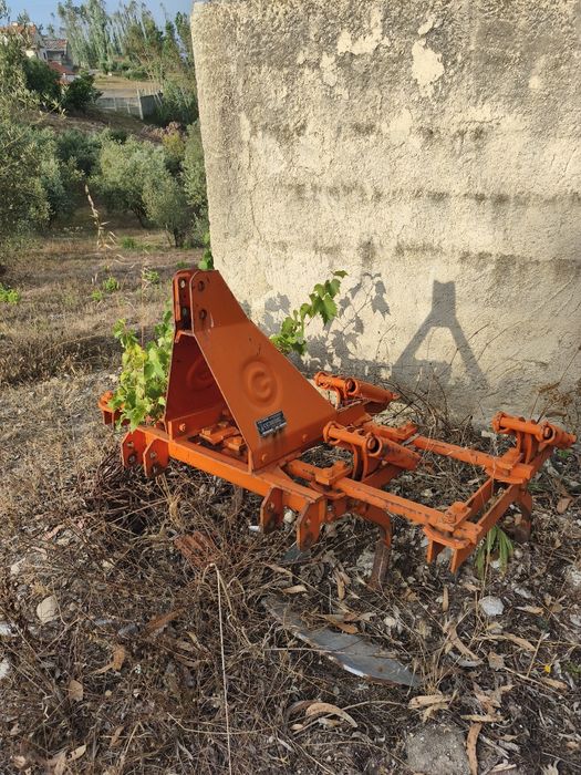 Trator Iseki 21cv