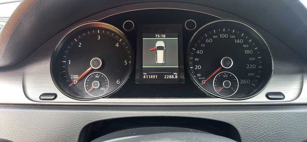 VW Passat Variant B7