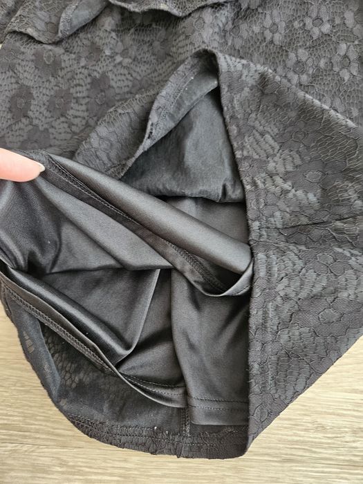 Vestido cai-cai preto rendado S novo