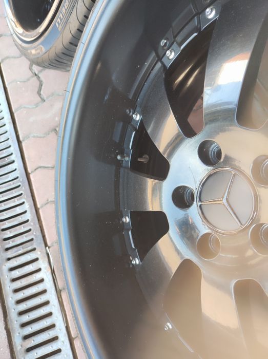 Felgi 22 cale Mercedes w dwóch rozmiarach