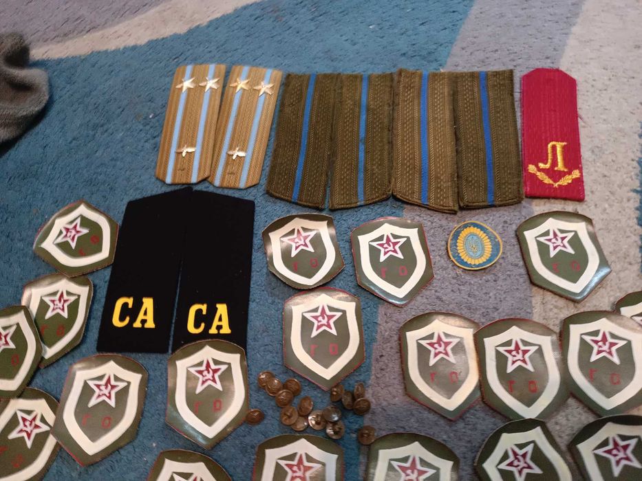 Погони та нашивки СССР