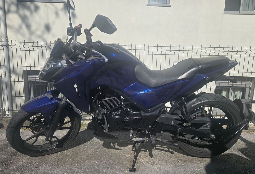 Vendo mota sym NH-X 2019