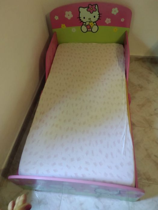 Cama criança  hello Kitty