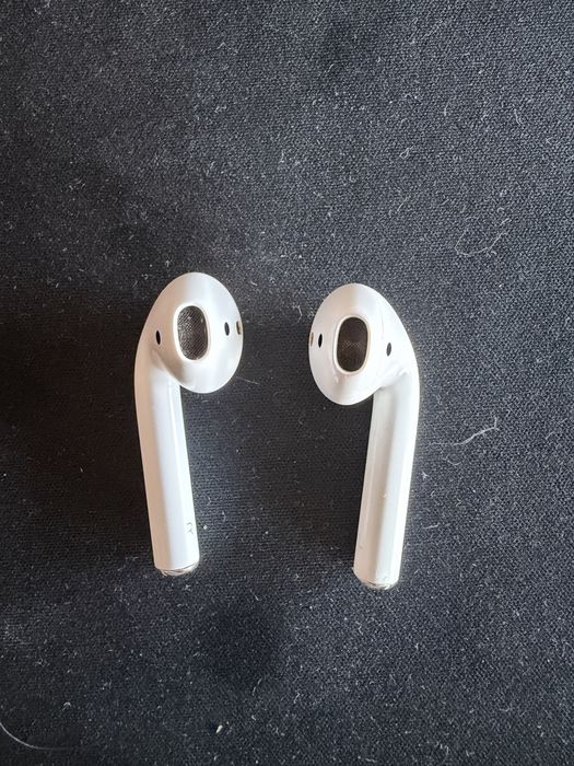 Apple airpods 2 em otimo funcionamento