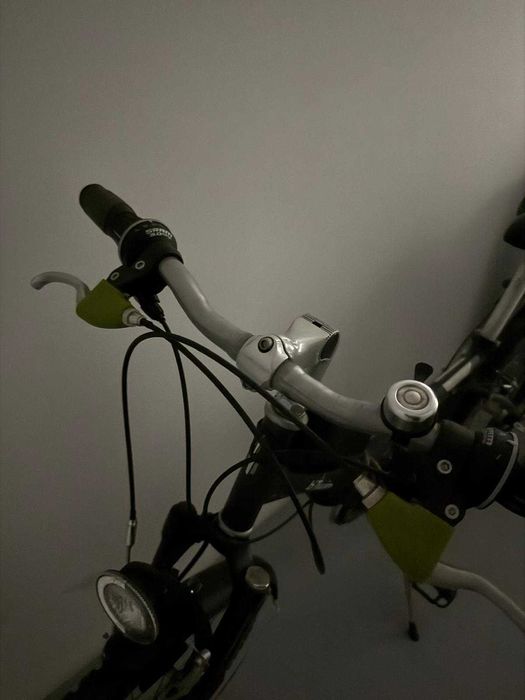 Bicicleta Urbana unisexo com vários extras