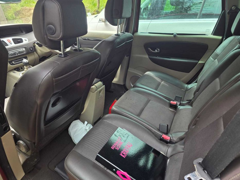 Renault Gscenic Privilege T-T Dci 1.5 Diesel INGLESA