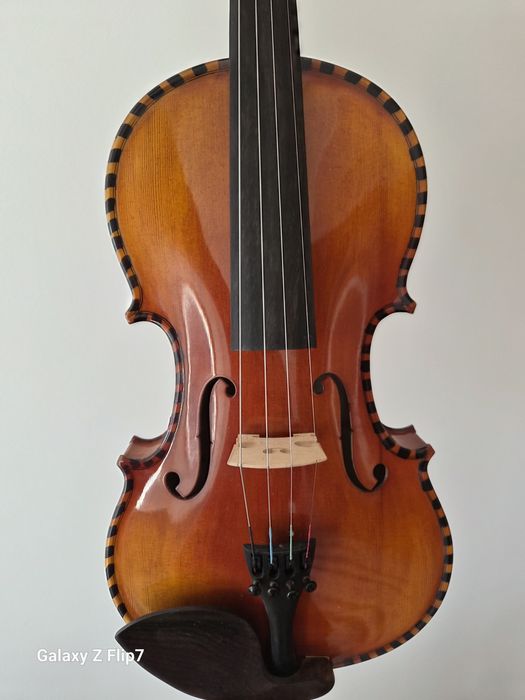 Novo violino 4/4feito a mao
