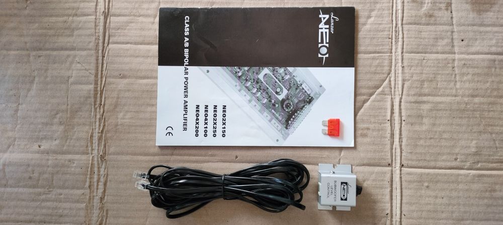 Авто усилитель звука 4-х канальный Lanzar  NEO 4x200