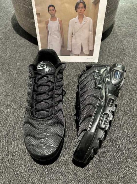 Nike Tn nowe z pudelkiem R.45