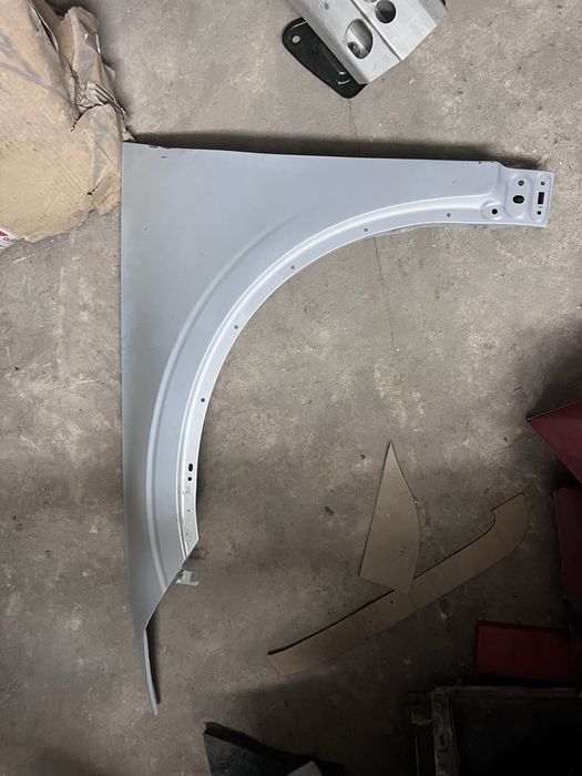 крило до polestar 2