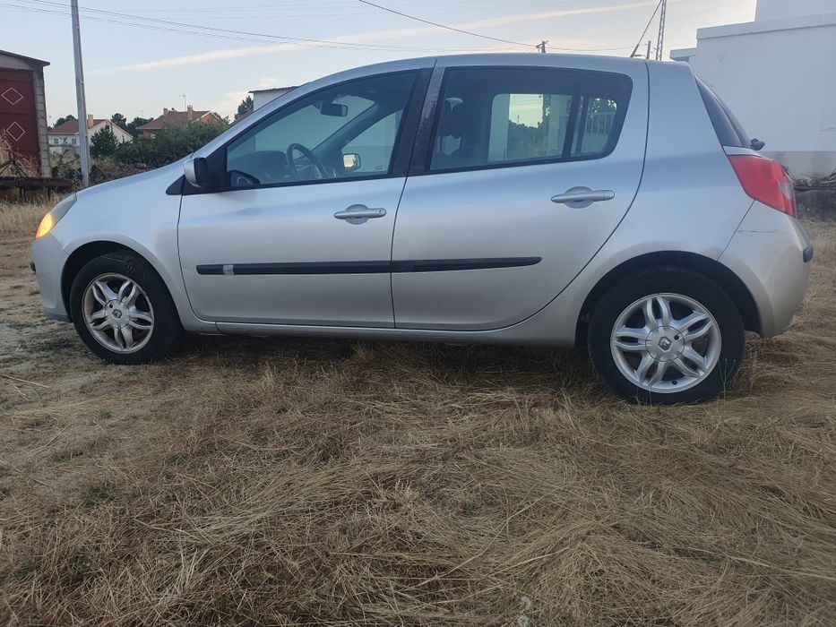 Vendo Renault clio 1.2 gasolina valor fixo do ano 2006 no estado em que se encontra