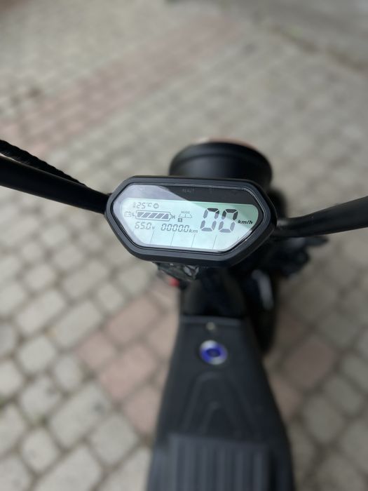 Электроскутер Maxxter ROCK  (Black) 2000 Вт