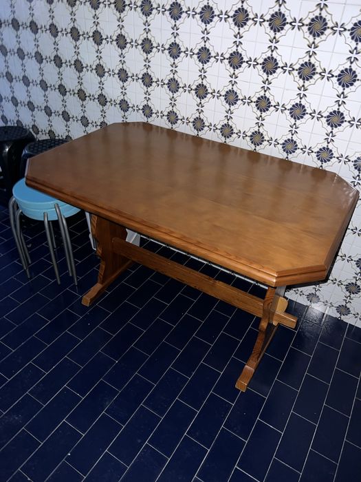 Mesa para cozinha 4 ou 6 pessoas