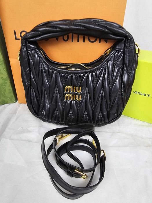 Torba łódeczka Torebka damska Miu Miu czarna HIT