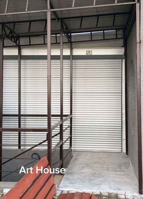 Два входи, Ревуцького 54, офіс, салон, клініка, курси, ін.м.Харківська