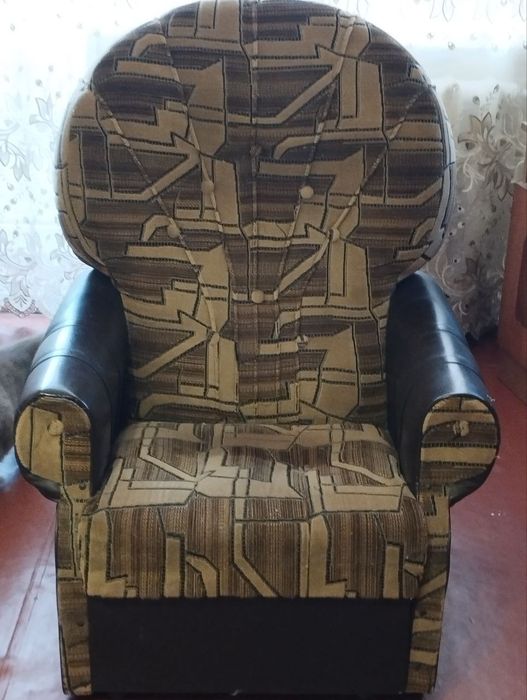 Есть 2 кресла в хорошем состоянии, самовывоз Кременчук(цена за одно)