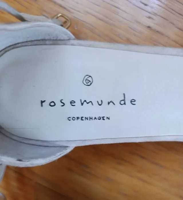 Sandálias "Rosemunde" em camurça