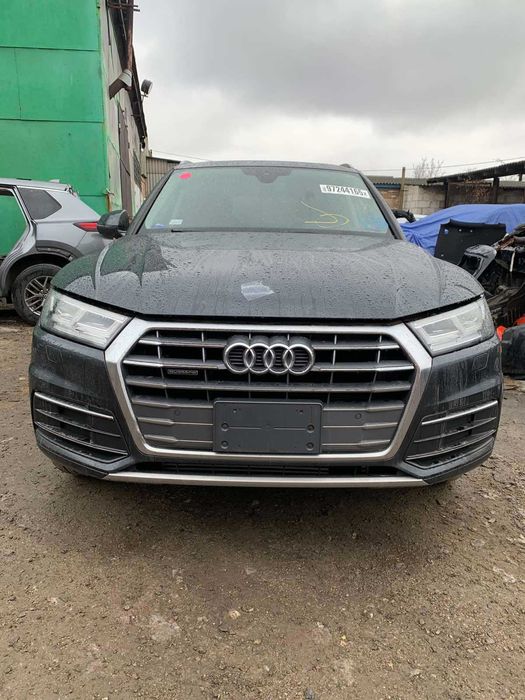 Разборка, Шрот Audi Q5 80A 2017р. LX7L