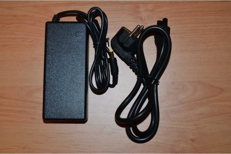 Carregador Samsung NP275E5E-K01PT + Cabo
